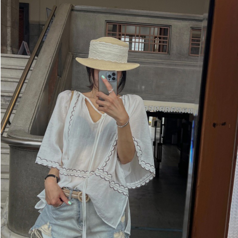 Ethnic Fashion Trends 2026 - Модная женская рубашка в корейском стиле