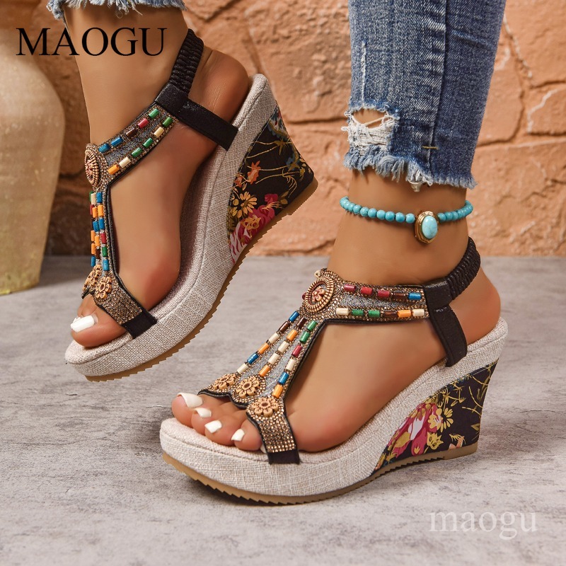 Ethnic Boho Fashion - Женские сандалии на танкетке в стиле