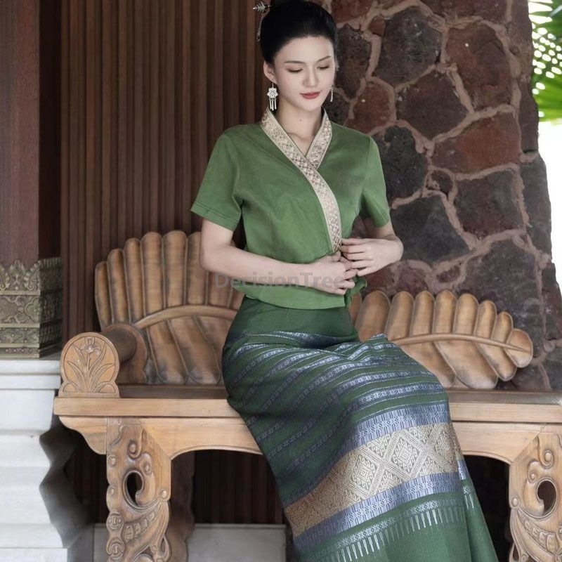 2025 темперамент, юго-восточны – обзор и цена Batik Sarong Wrap
